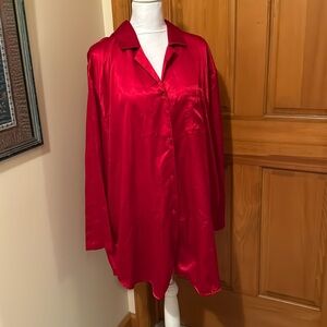 Women's Victoria's Secret red night shirt Sz L